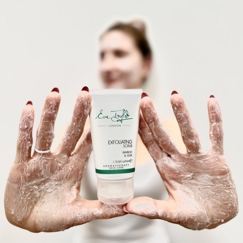 Mehanski piling za obraz - z bambusovimi vršički za vsakodnevno uporabo