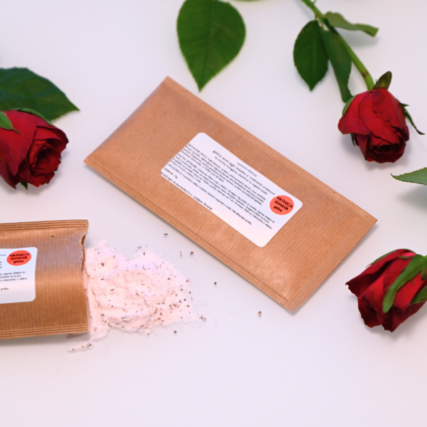 Maska z rožnimi cvetovi - gelna shaker