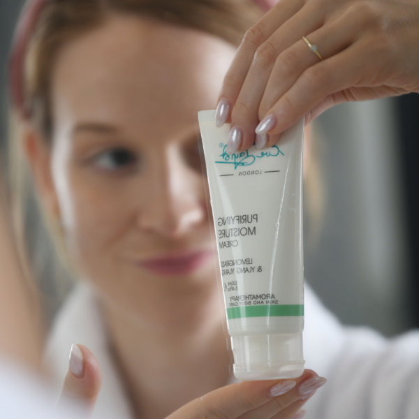 Puryfing krema - problematična koža 