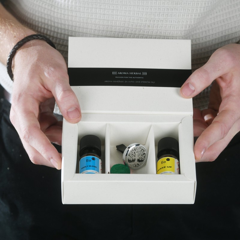 Difuzor za avto - + dve mešanici eteričnih olj