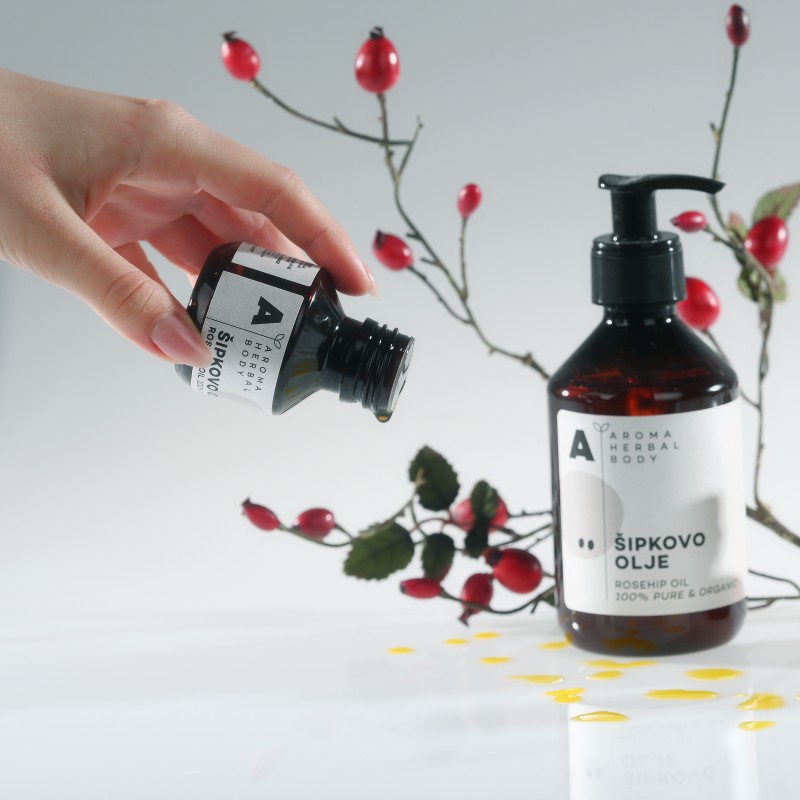 Šipkovo olje - (Rosa Rubiginosa) Organic