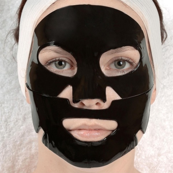 DETOX maska za obraz<p>aktivno oglje